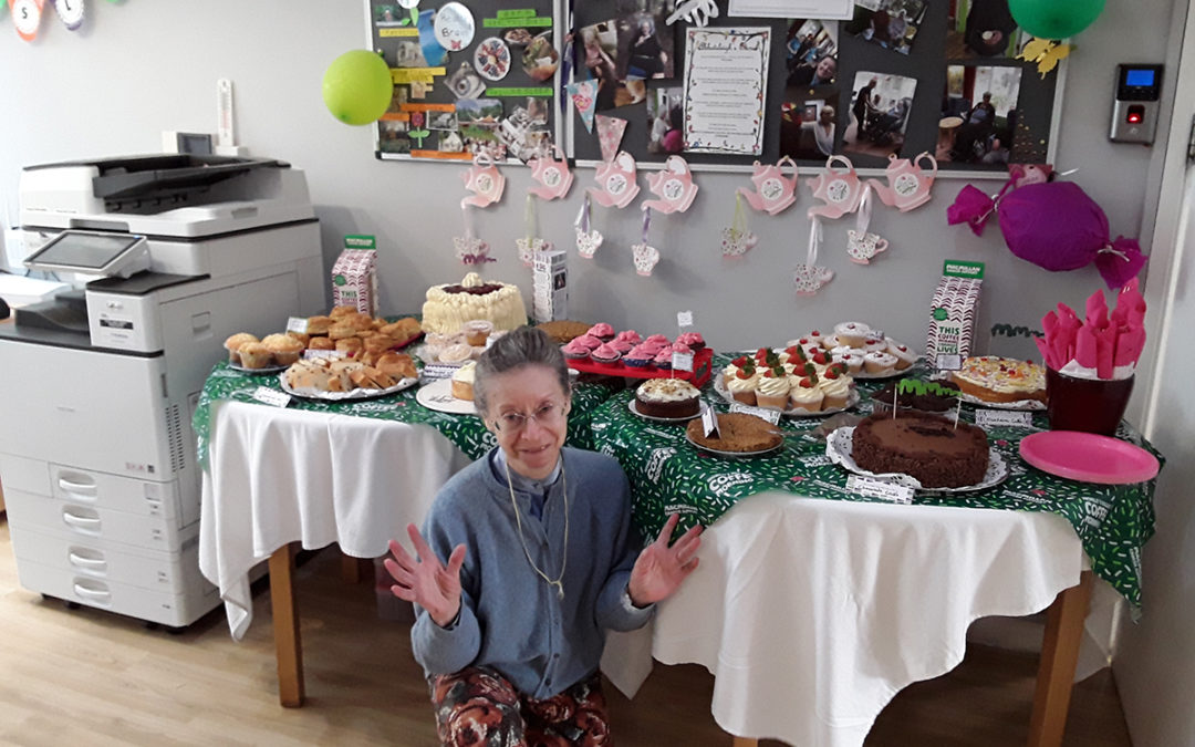 Fundraising for Macmillan Cancer Support at Abbotsleigh Care Home