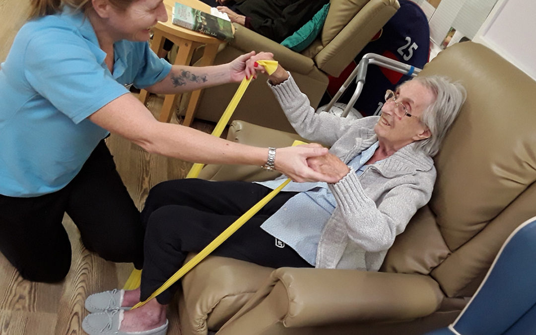 Gfitness and Miss Holiday Swing come to Abbotsleigh Care Home