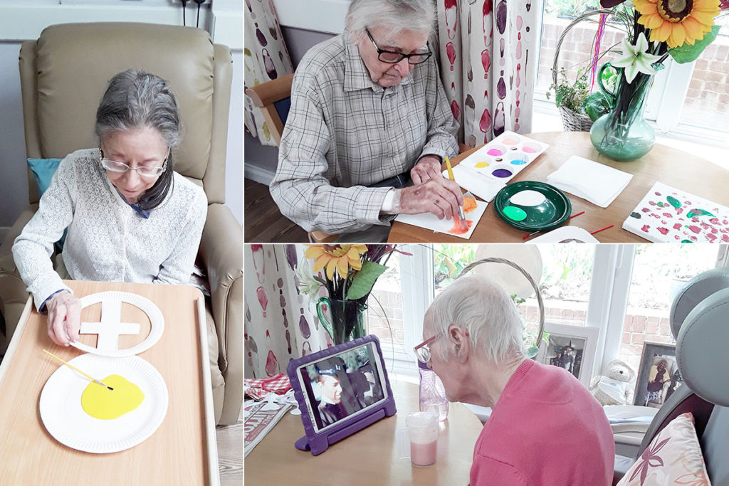 Abbotsleigh residents painting and watching old films