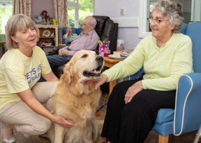 Pets as Therapy at Abbotsleigh Care Home