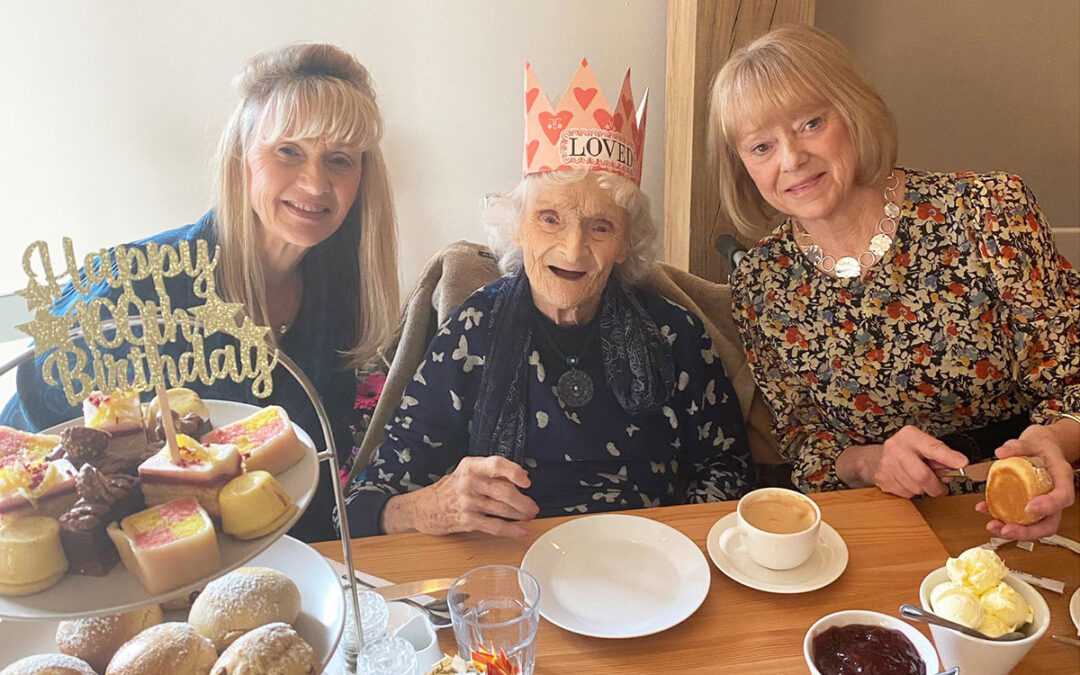 Special 100th birthday wishes for Jeanine at Abbotsleigh Care Home