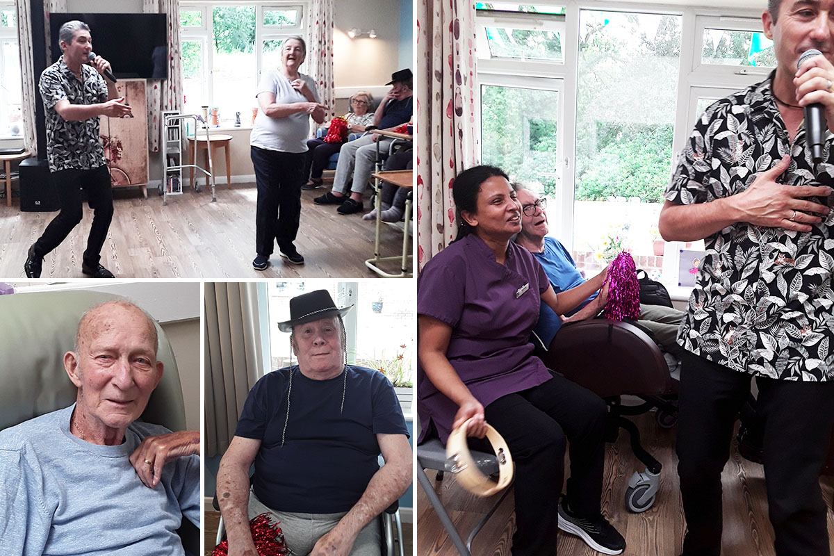 Music with Kevin Walsh at Abbotsleigh Care Home 